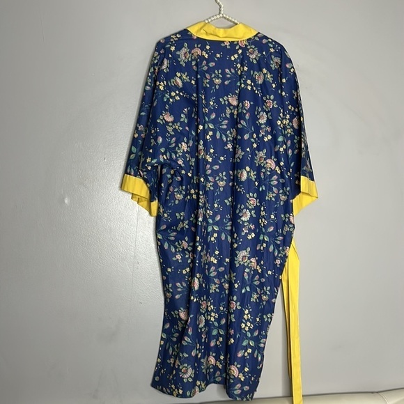 Vintage French cotton blue yellow floral house dressing robe and matching belt - Picture 5 of 7